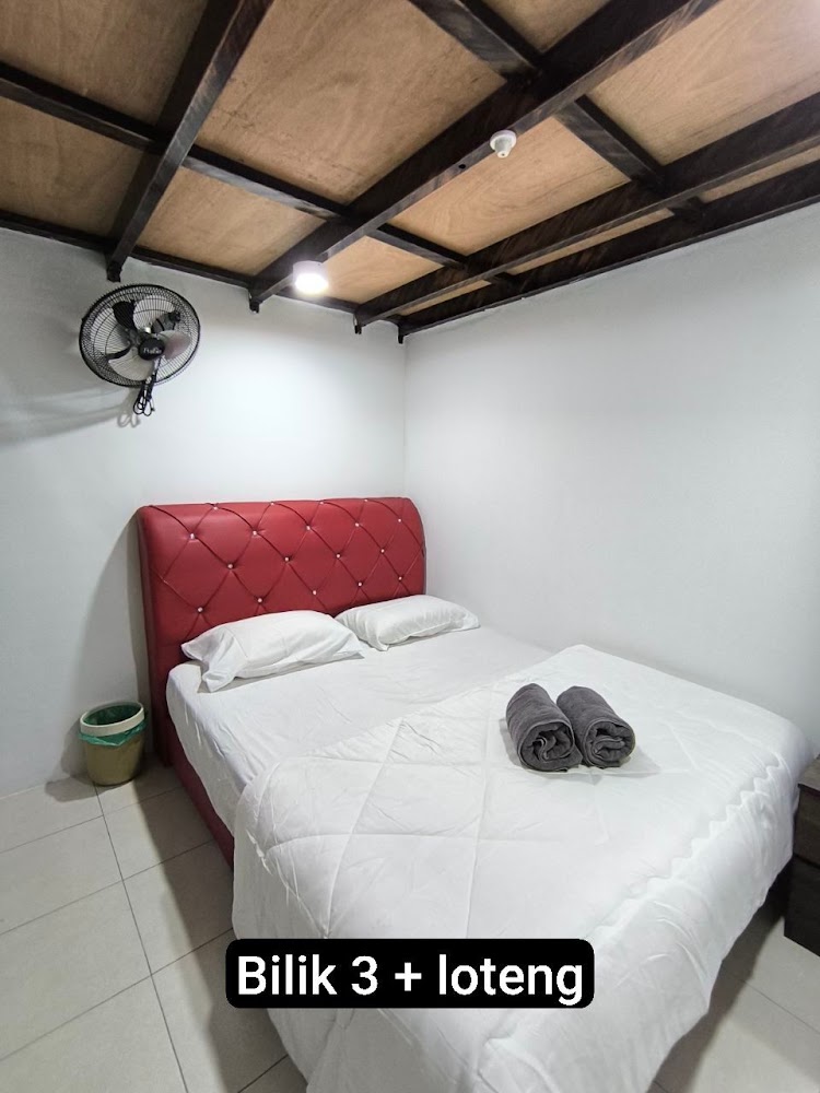 Umair Homestay (Manjung)