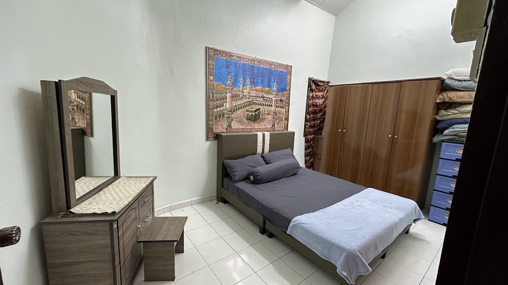 Azila’s Homestay @ Sungai Siput (For Muslims Only) - Fully Booked until 19 Feb 27🙏🏻