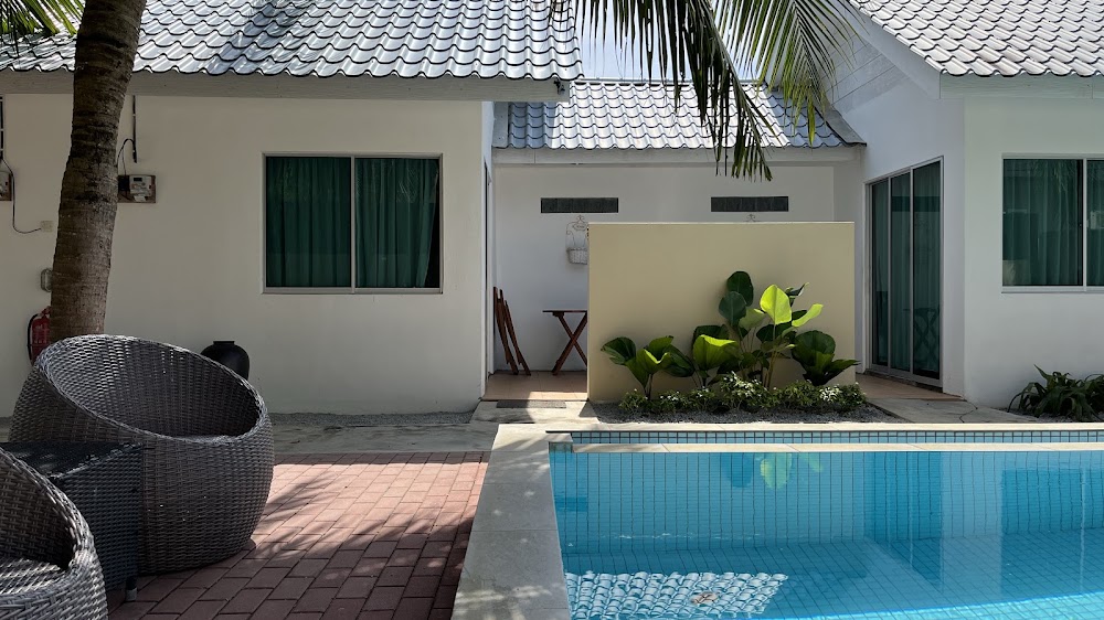 The Fint Hus - Tropical Garden Villa