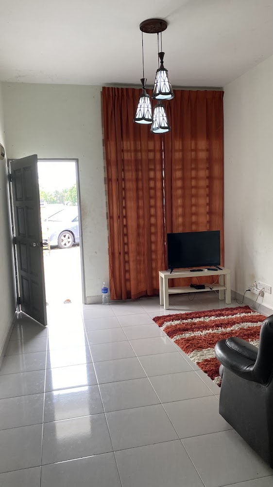 101 HomeStay ( tutup sementara)
