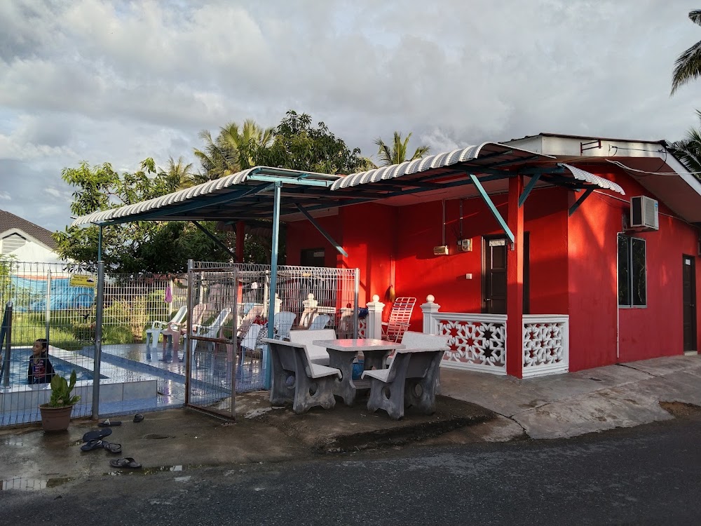 ARAZA HOMESTAY