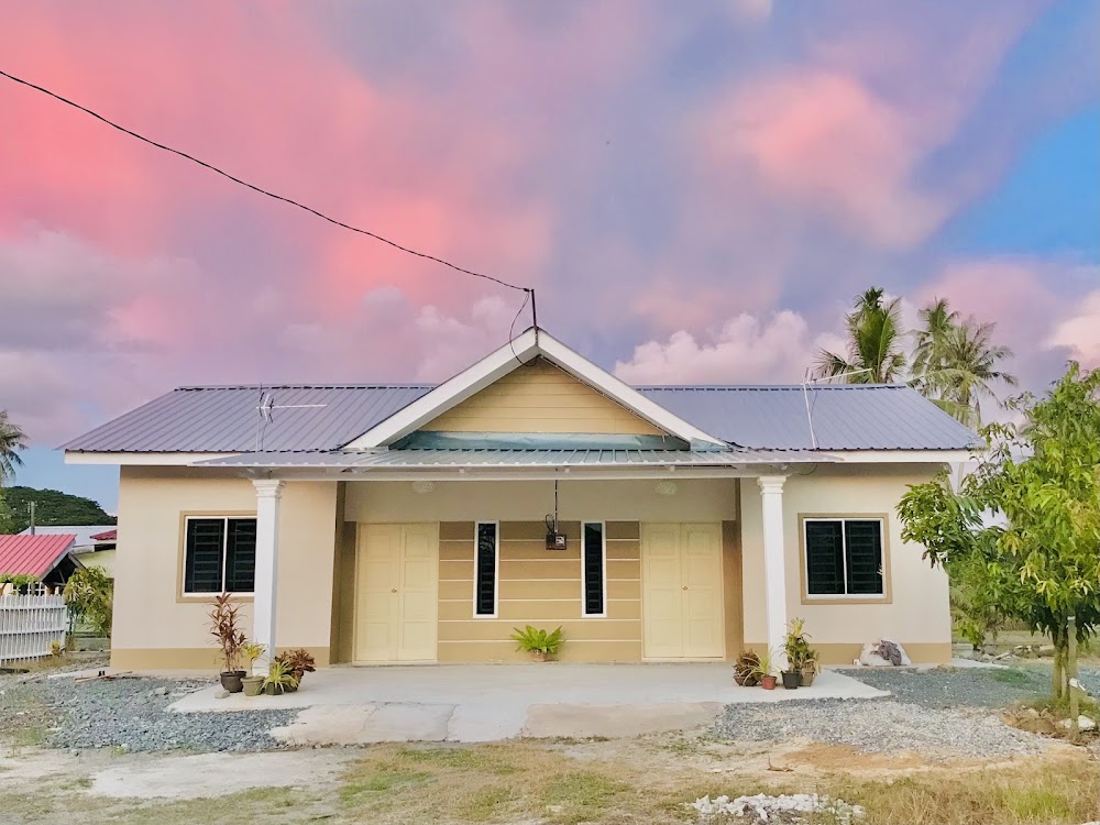 D' Petak Homestay
