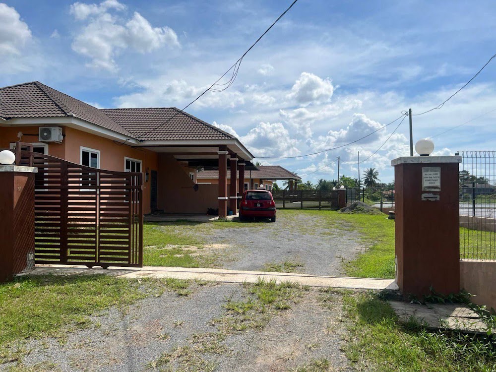 AAA Muslim Homestay Kangar