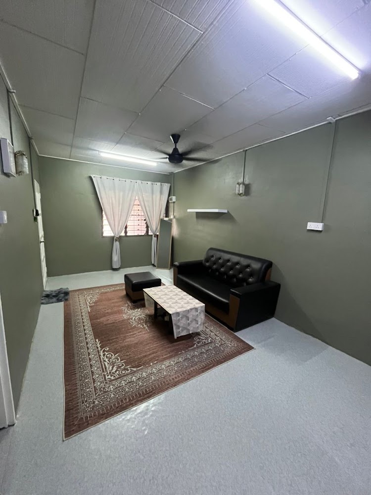 43 SINGGAH TIDOQ HOMESTAY