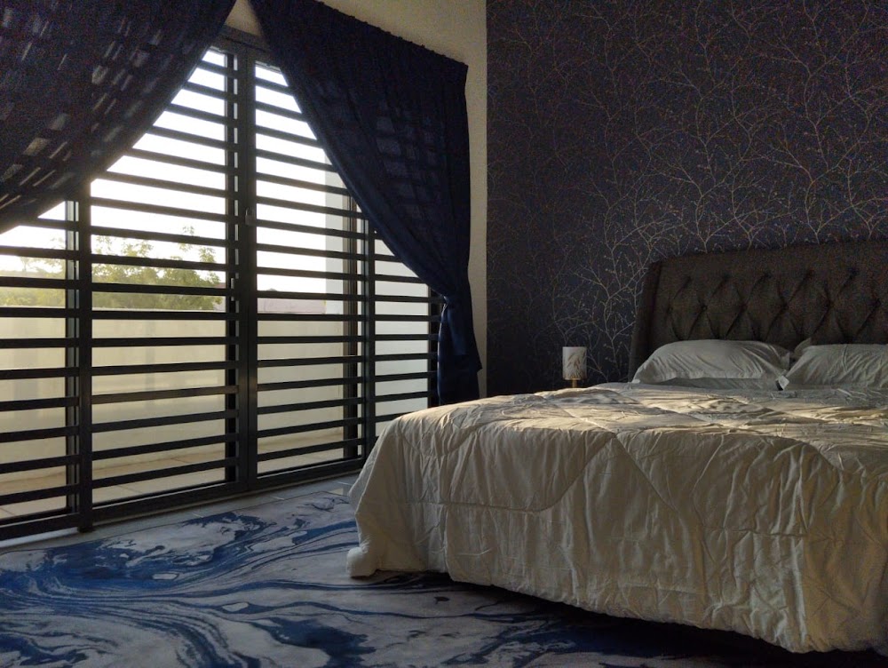 AMZA HOMESTAY