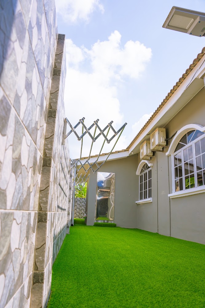 Hayanor Villa