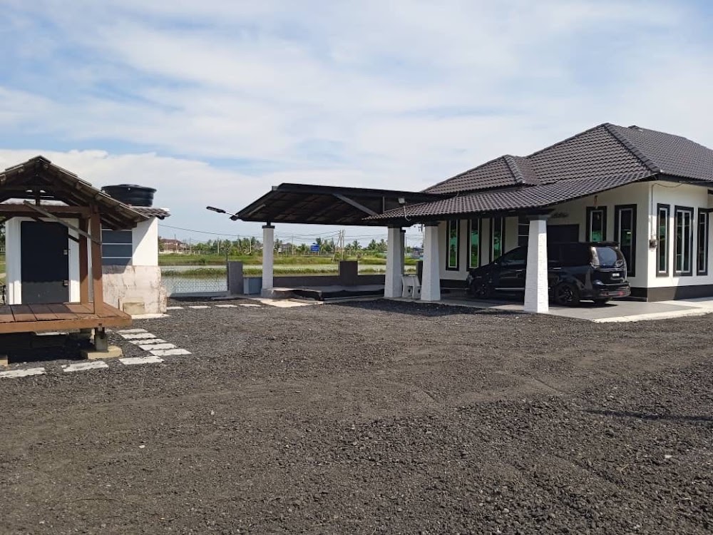 D’Nayra Homestay