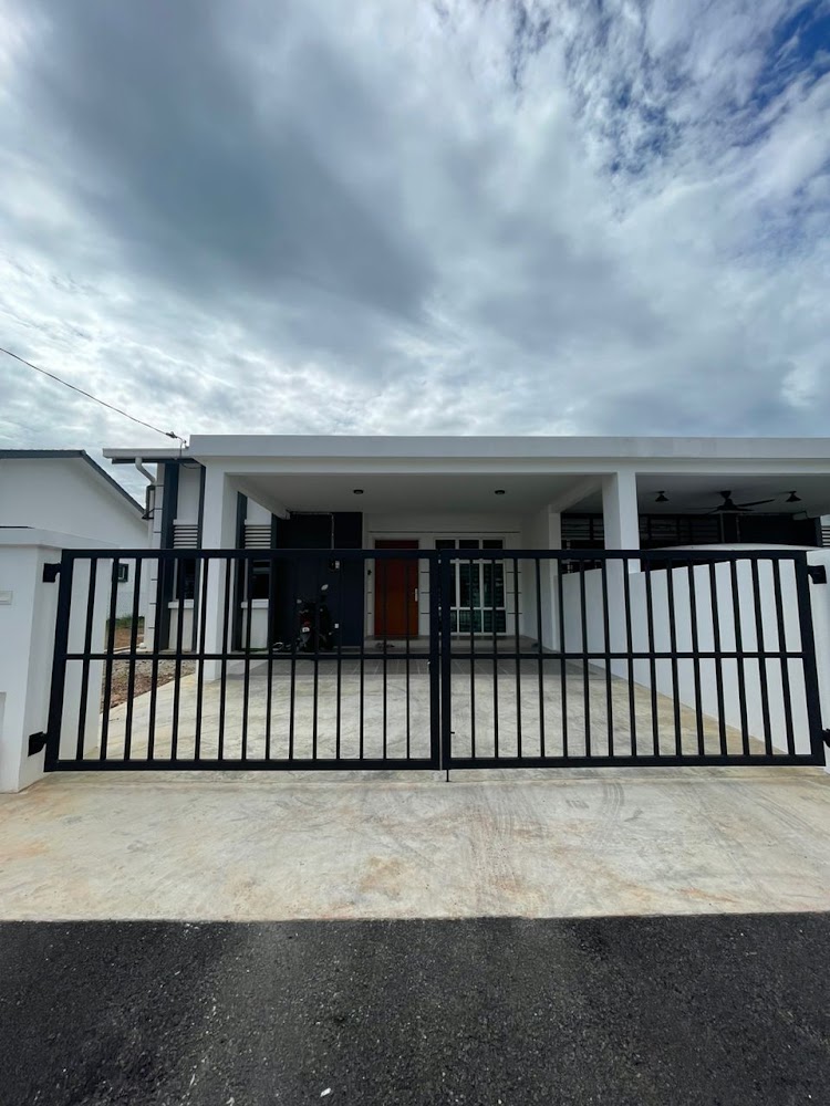 D'NIKAYLA HOMESTAY
