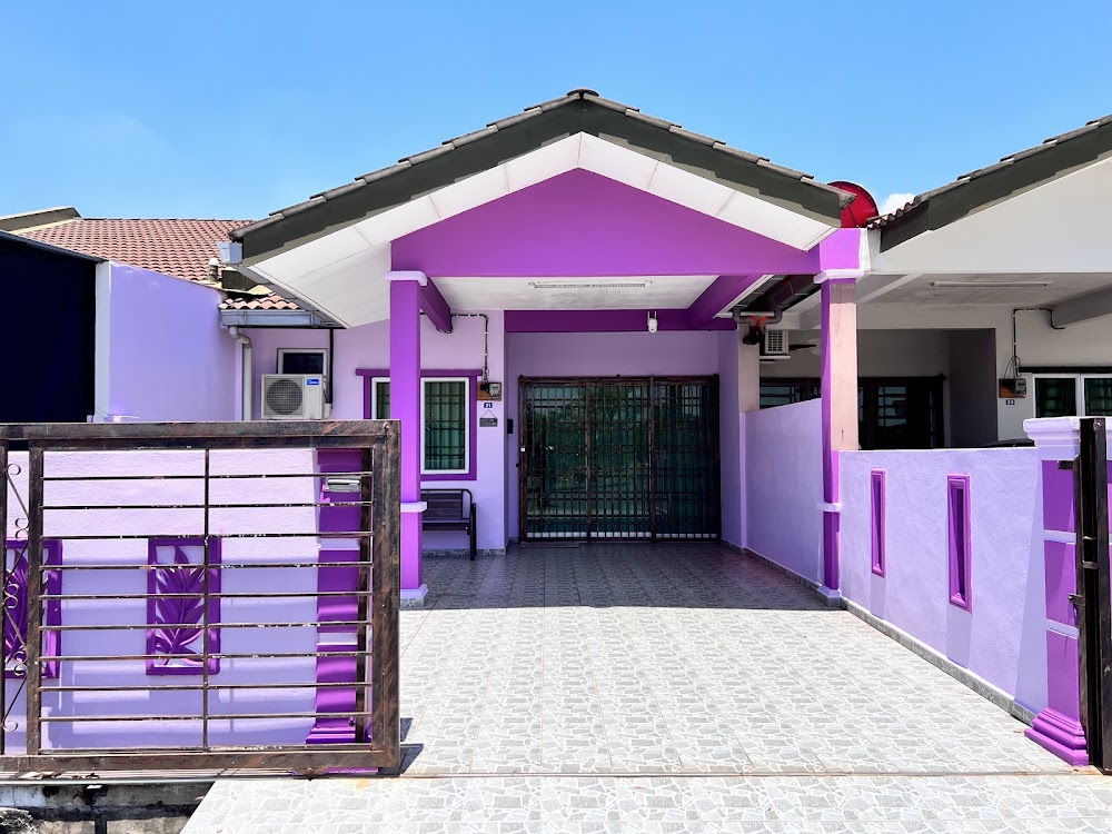RAINA HOMESTAY ARAU KANGAR