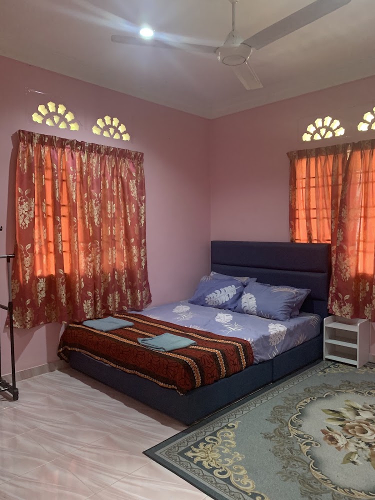 Sarah Homestay Slim River