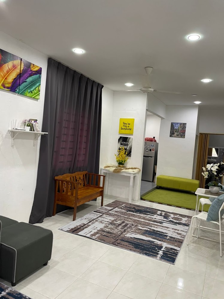 Huda Homestay