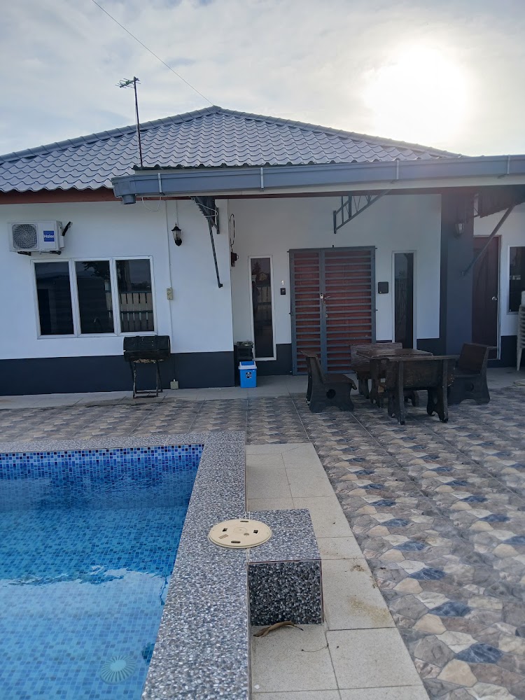 CIKGU SHIDEE HOMESTAY CJ ARAU PRIVATE POOL