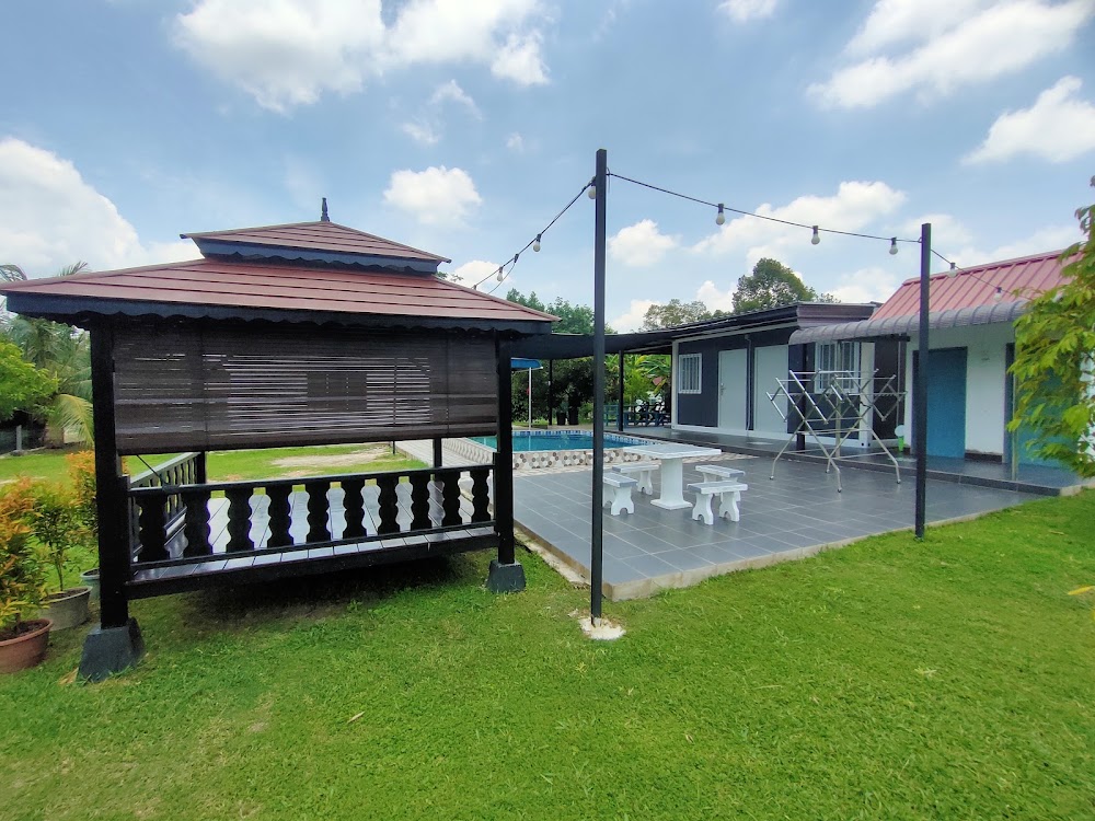 Dayang Homestay