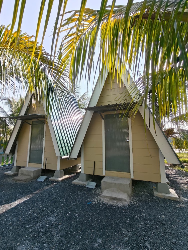 ELYNA Nyior Garden homestay
