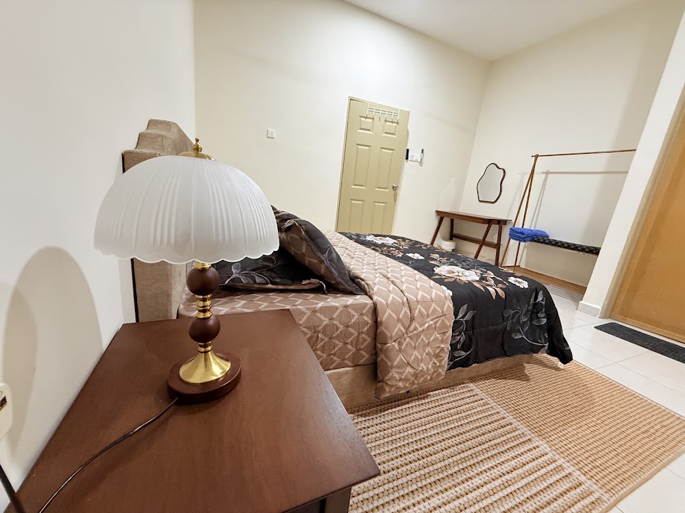 HOMESTAY AZHARZURA