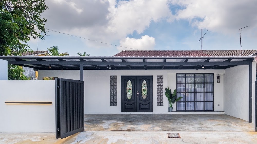 298 homestay