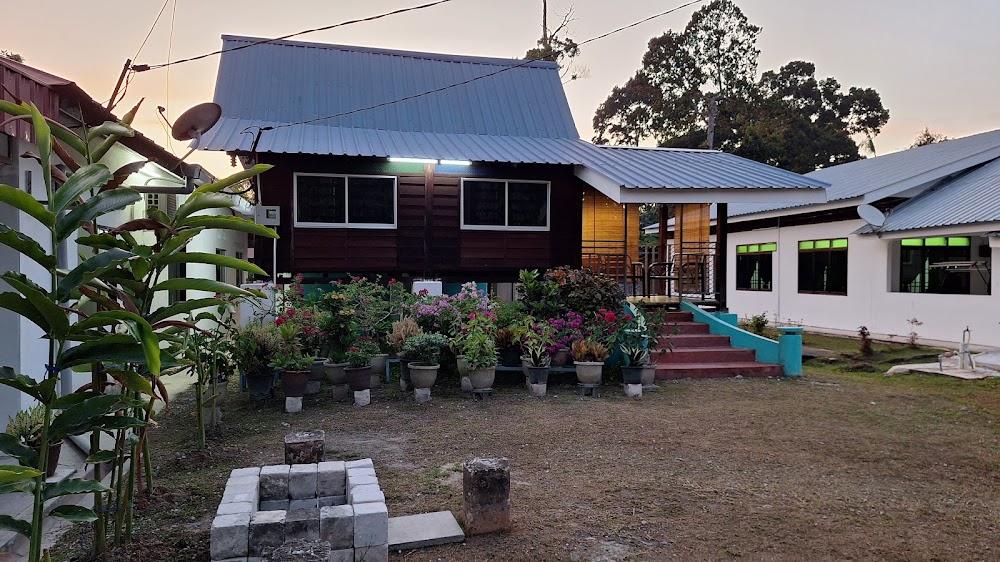 SHAZA HOMESTAY