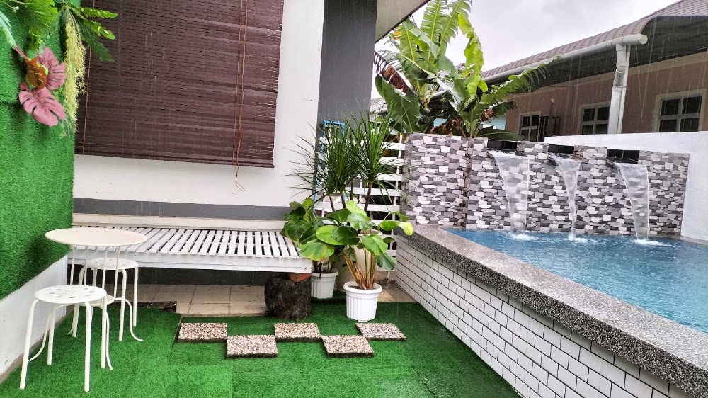 ADELIAZ GUEST HOUSE