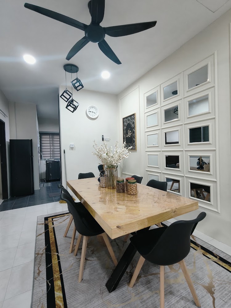 Ayra Homestay Teluk Intan, Homestay Teluk Intan
