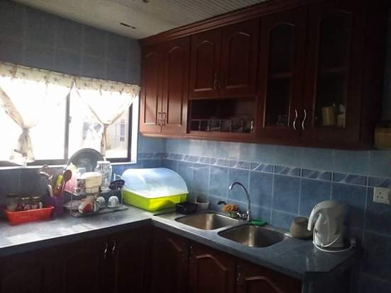 HOMESTAY KELUARGA