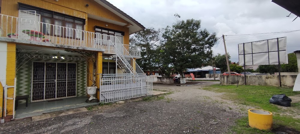 Cu Om's Homestay, Permatang Pauh.