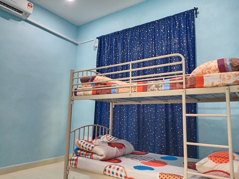 Aqil Homestay Kangar