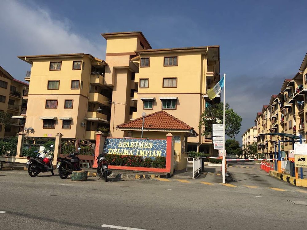 Nuha Homestay taman seri delima juru